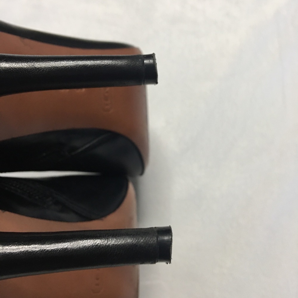 Coach Sondra Black Leather Booties Silver Buckle 8 - Picture 9 of 11